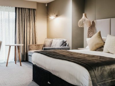 Moddershall Oaks Hotel Suite Room